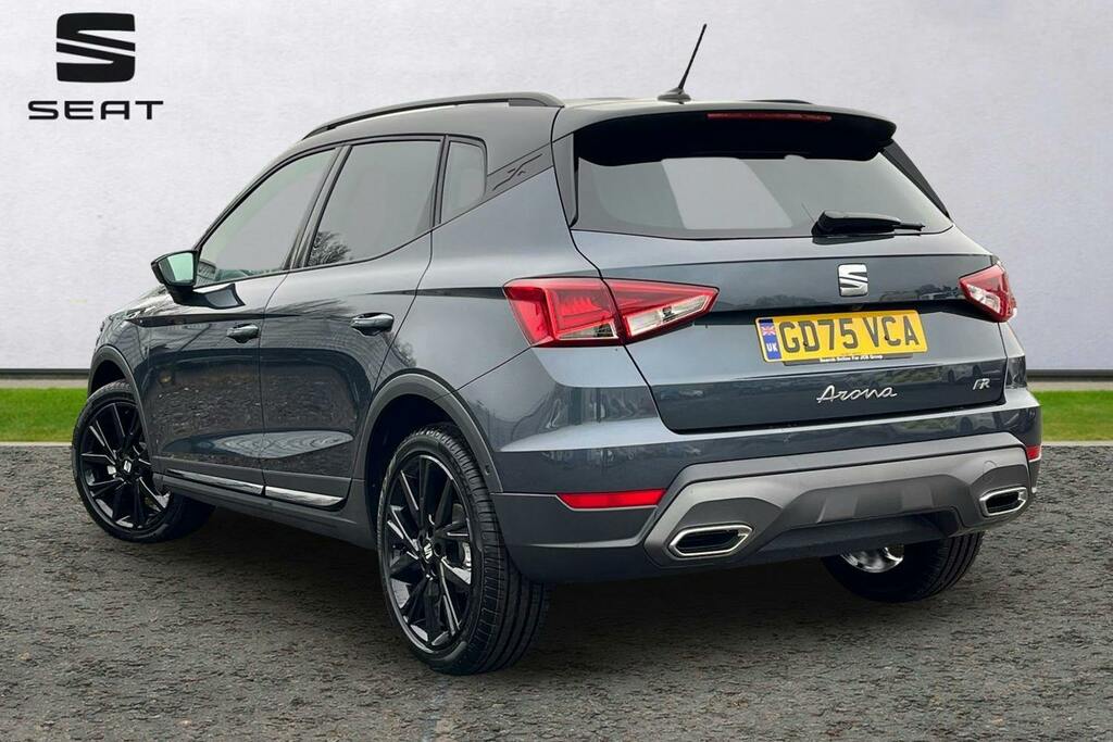 Seat Arona 1.0 Tsi Fr Black Edition Suv Dsg GD75VCA Grey #3