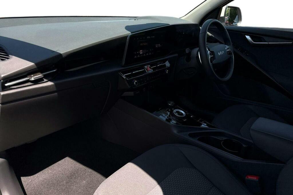 Kia e-Niro 64.8Kwh 2 Suv GD75KLU Black #2
