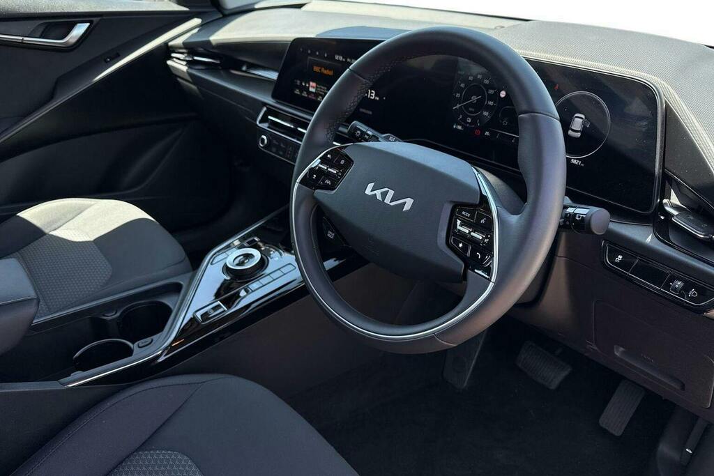 Kia e-Niro 64.8Kwh 2 Suv GD75KLU Black #6