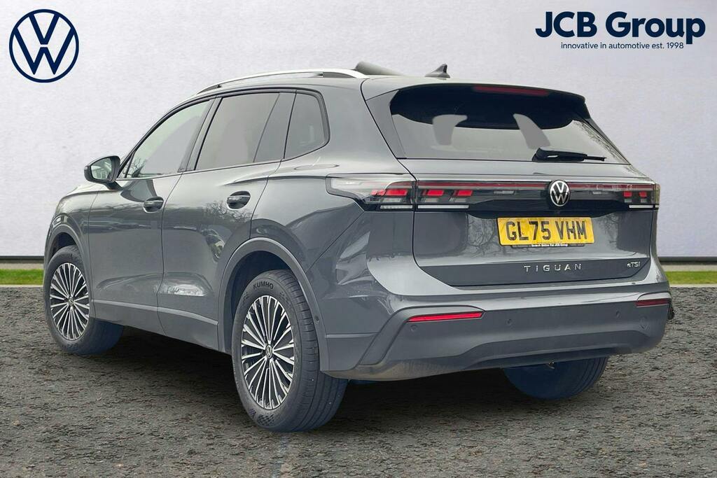 Volkswagen Tiguan 1.5 Etsi Mhev Match Suv Hybrid Dsg GL75VHM Grey #3