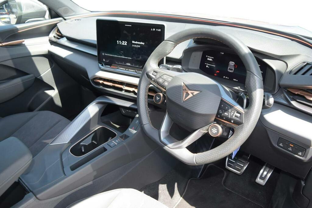 Cupra Terramar 1.5 Ehybrid 25.8Kwh V2 Suv Plug In Hybr KT74HWC Grey #6