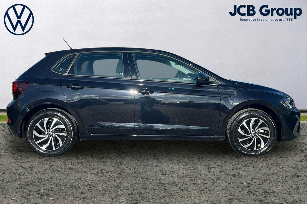Volkswagen Polo 1.0 Evo Life Hatchback GJ26KJN Black #4
