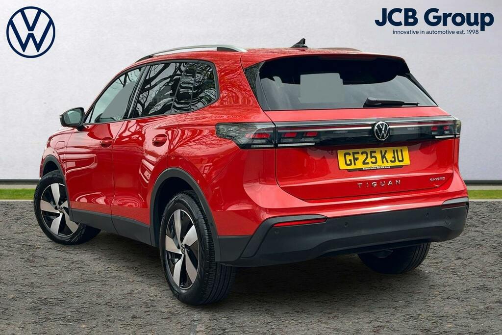 Volkswagen Tiguan 1.5 Tsi Ehybrid 19.7Kwh Match Suv Plug GF25KJU Red #3