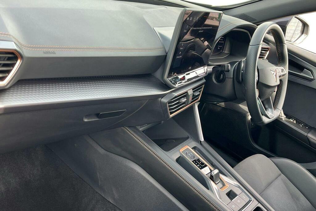 Cupra Formentor 1.5 Ehybrid 25.8Kwh V2 Suv Plug In Hybr Black #2