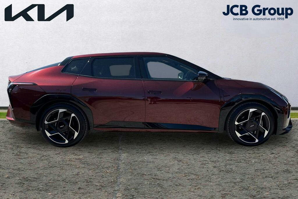 Kia EV4 81.4Kwh Gt Line S Fastback GL75EAO Red #4