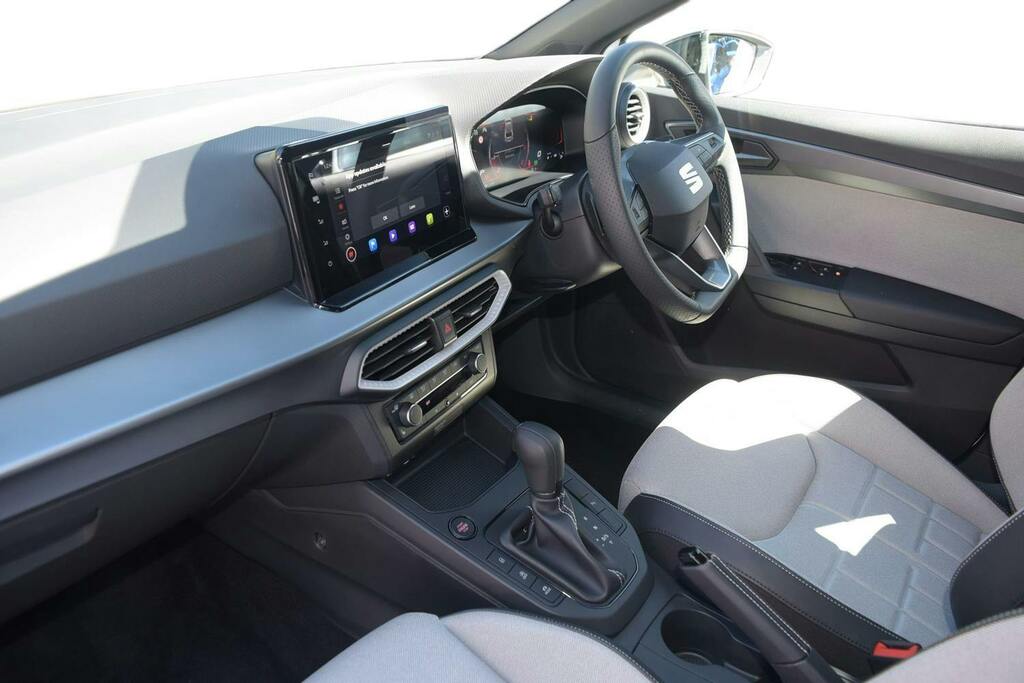 Seat Ibiza 1.0 Tsi Fr First Edition Hatchback Dsg GY75YGG White #2