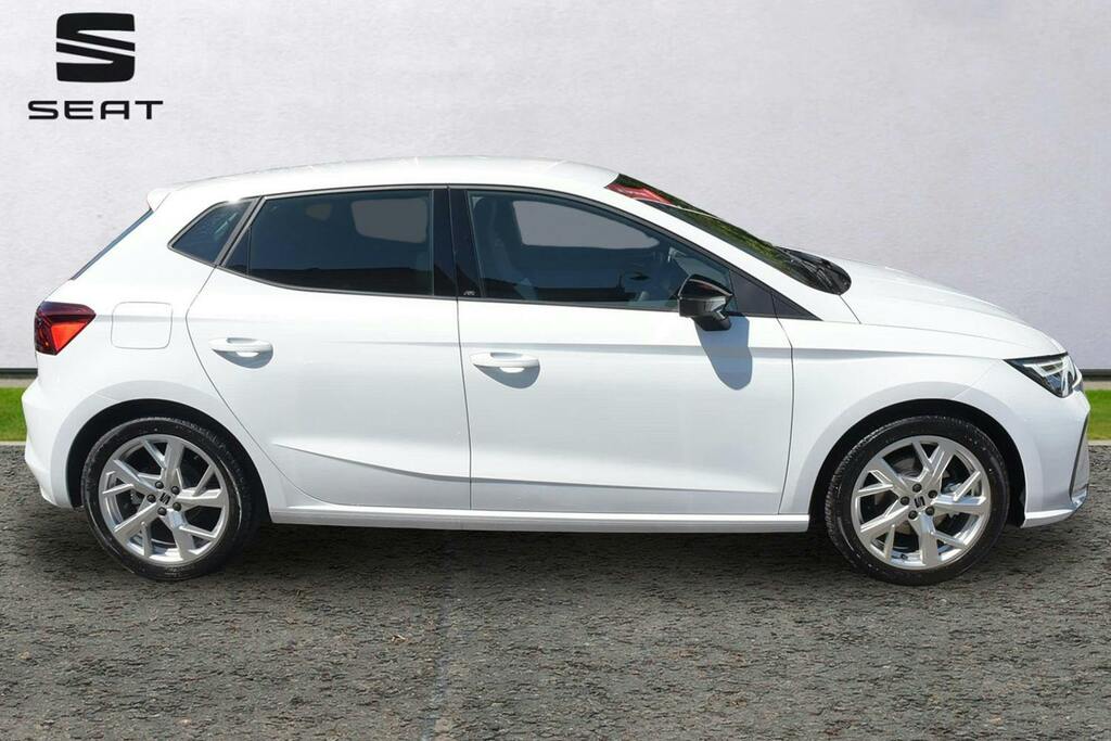 Seat Ibiza 1.0 Tsi Fr First Edition Hatchback Dsg GY75YGG White #4