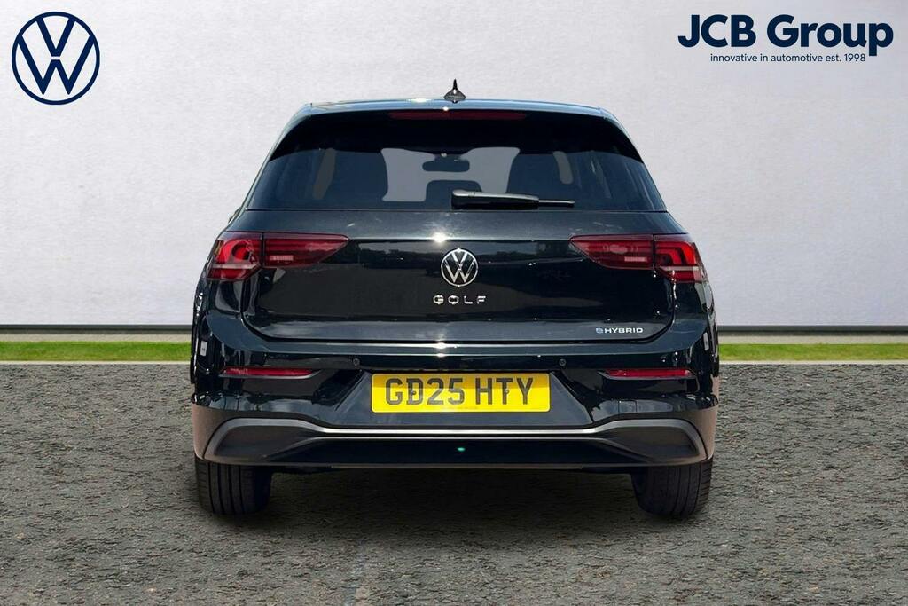 Volkswagen e-Golf 1.5 Tsi Ehybrid 19.7Kwh Match Hatchback Black #5