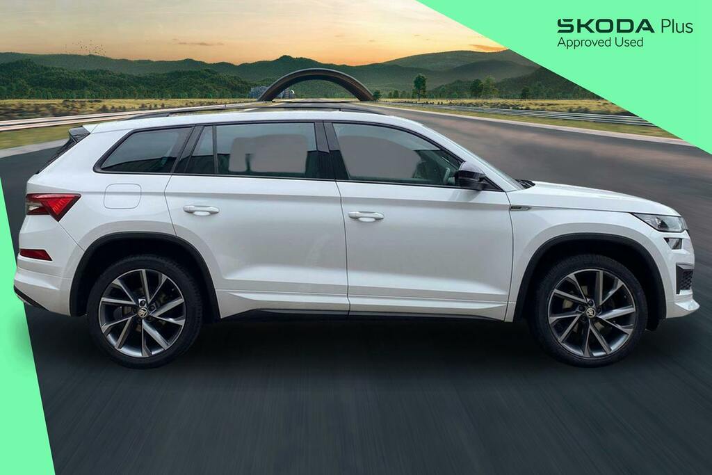 Skoda Kodiaq 1.5 Tsi Act Sportline Suv Dsg White #4