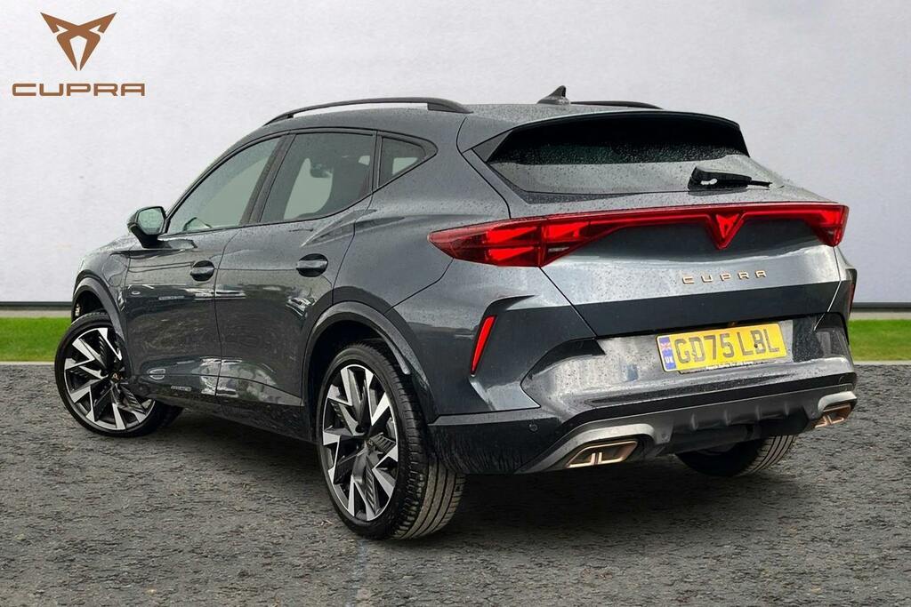 Cupra Formentor 1.5 Ehybrid 25.8Kwh Vz1 Suv Plug In Hyb GD75LBL Grey #3