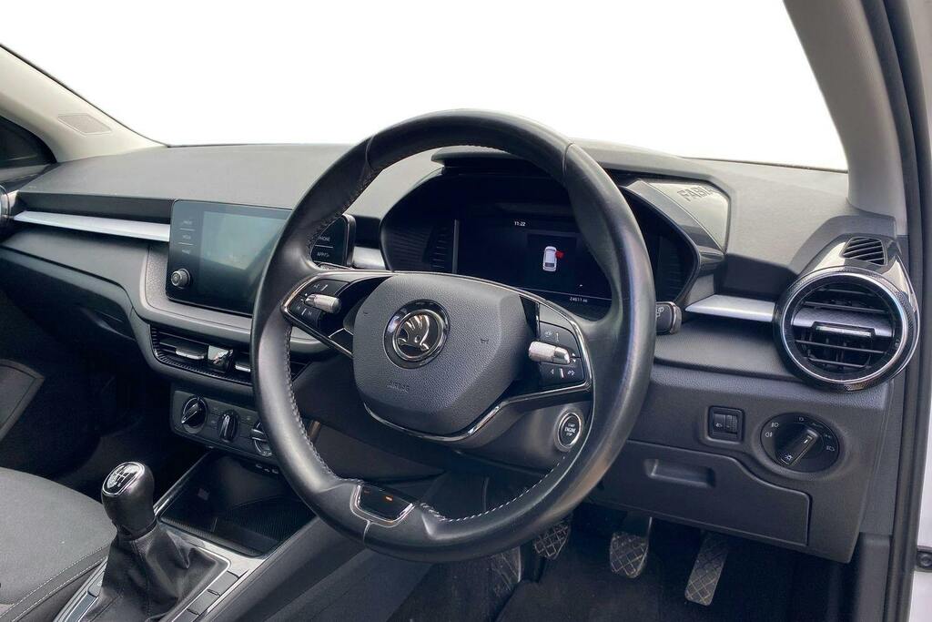 Skoda Fabia 1.0 Tsi Colour Edition Hatchback HY22MTX White #6
