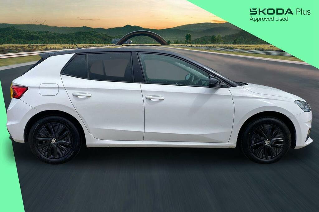 Skoda Fabia 1.0 Tsi Colour Edition Hatchback HY22MTX White #4