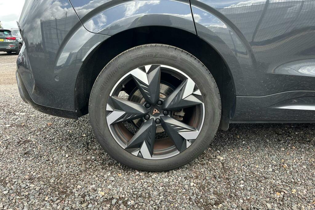 Cupra Terramar 1.5 Etsi V2 Suv Hybrid Dsg GJ25LZG Grey #5