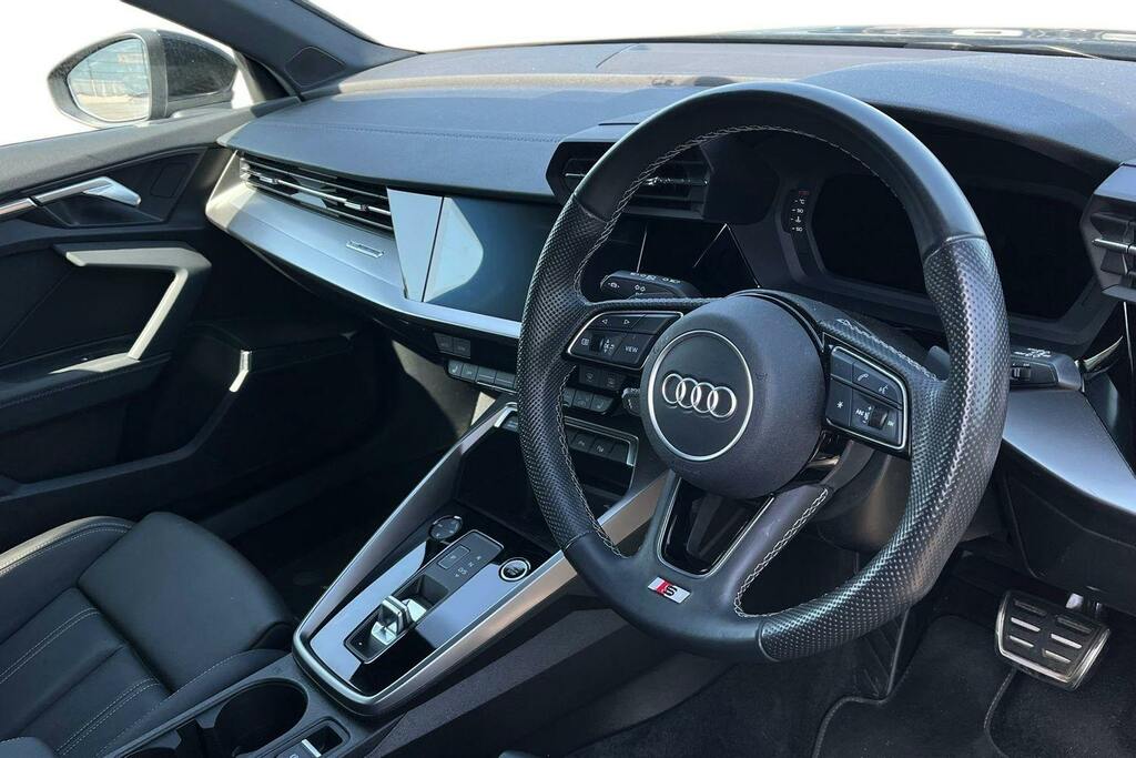Audi A3 1.5 Tfsi 35 S Line Sportback S Tronic DF24ZYZ Black #6