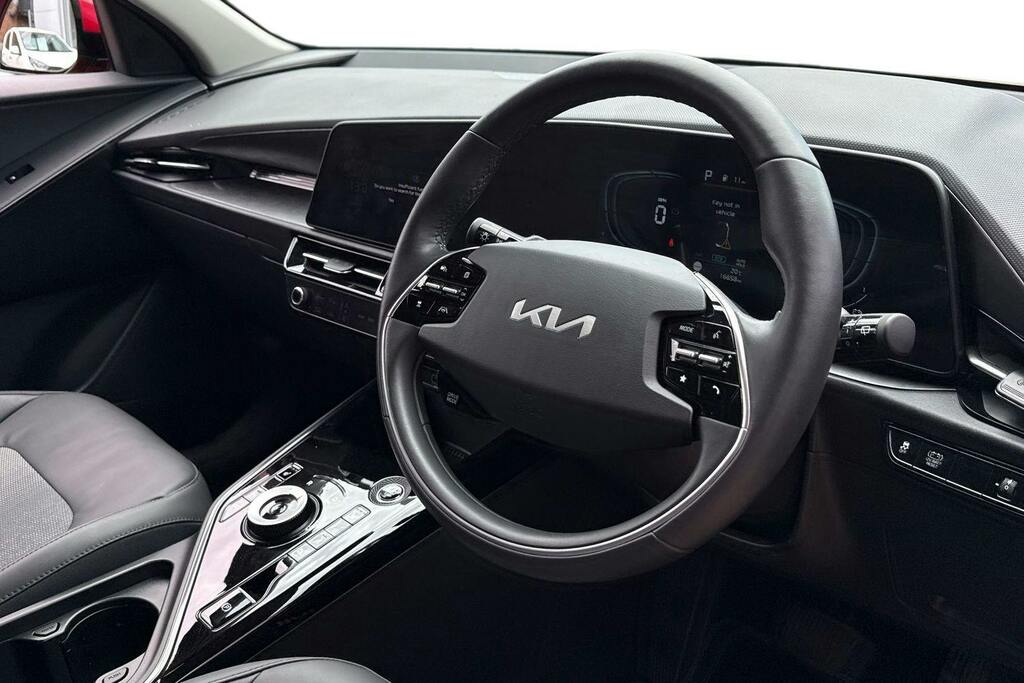 Kia Niro 1.6H Gdi 3 Suv Hybrid Dct LV73MVP Red #6