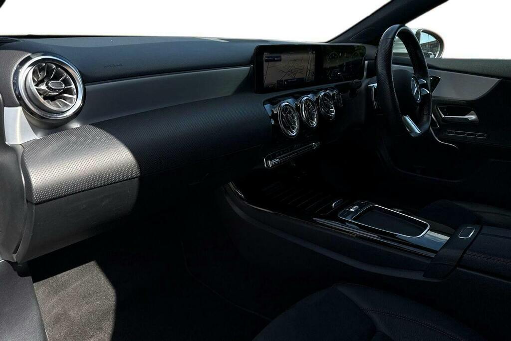 Mercedes-Benz A Class 1.3 A200h Mhev Amg Line KN73LFZ Silver #2