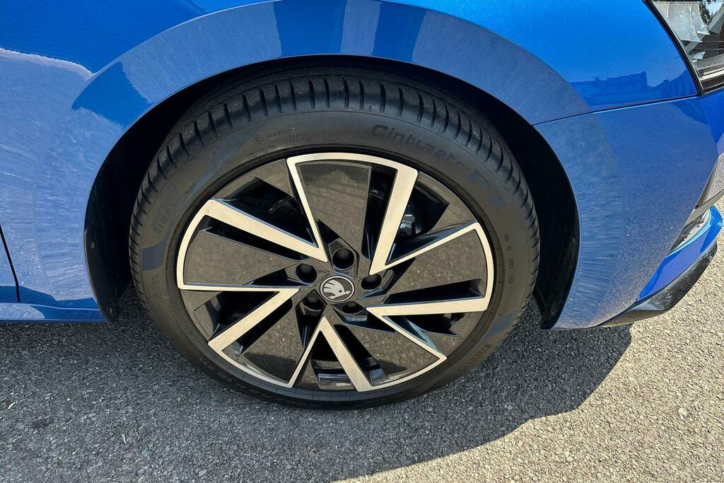 Skoda Octavia 1.5 Tsi Act Sportline Estate Blue #5
