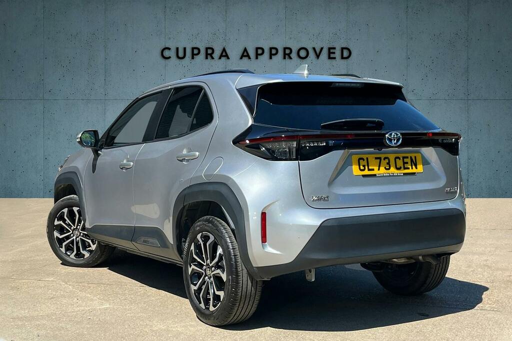 Toyota Yaris Cross 1.5 Vvt H Design Suv Hybrid E Cvt Silver #3