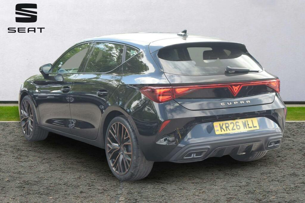 Cupra Leon 1.5 Etsi V3 Hatchback Hybrid Dsg KR26WLL Black #3