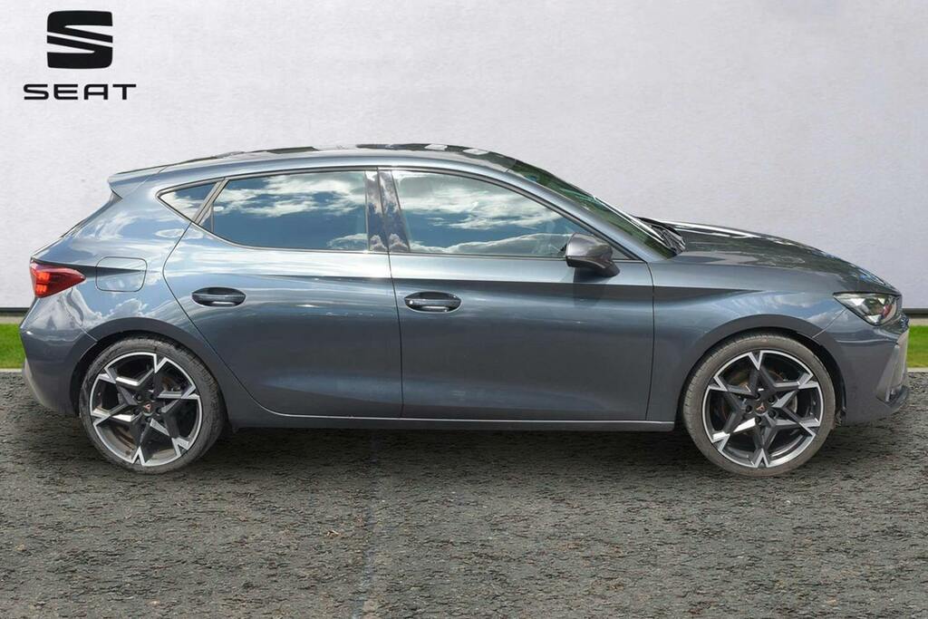 Cupra Leon 1.5 Tsi V2 Hatchback KY25HSA Grey #4