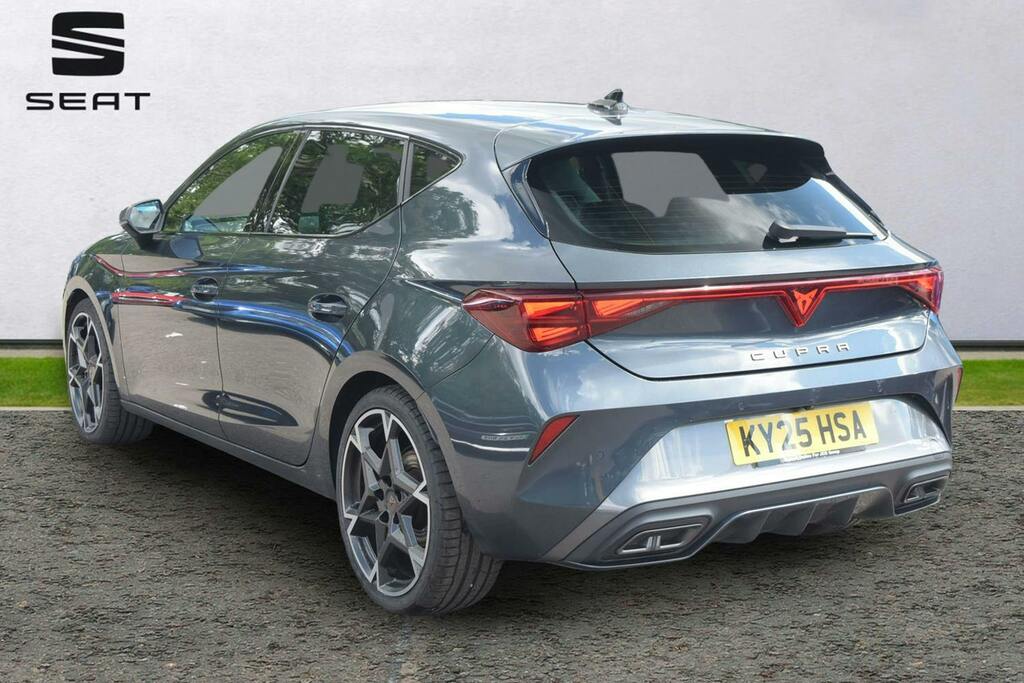 Cupra Leon 1.5 Tsi V2 Hatchback KY25HSA Grey #3