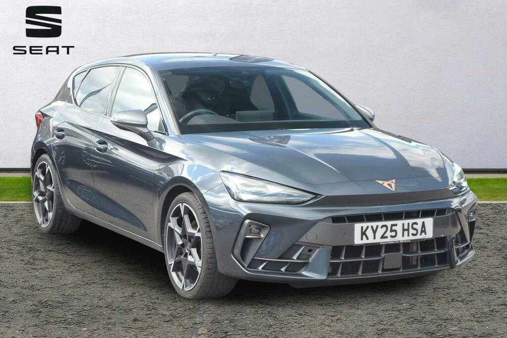 Cupra Leon 1.5 Tsi V2 Hatchback KY25HSA Grey