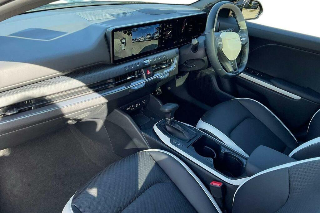 Kia K4 1.6 T-gdi Gt-line S Hatchback Dct Black #2