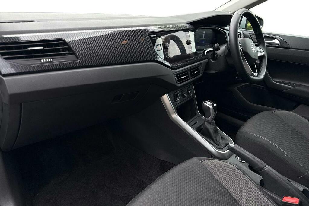 Volkswagen Polo 1.0 Tsi Match Hatchback Dsg GL75LXM Silver #2