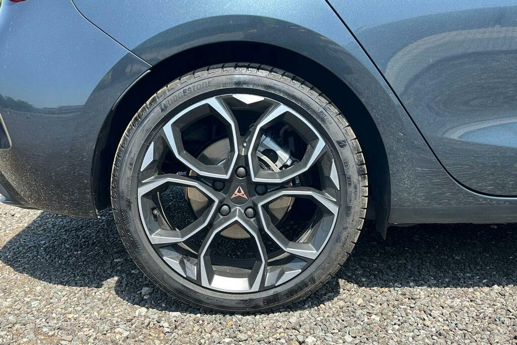 Cupra Leon 1.5 Etsi V2 Hatchback Hybrid Dsg KW75NZD Grey #5