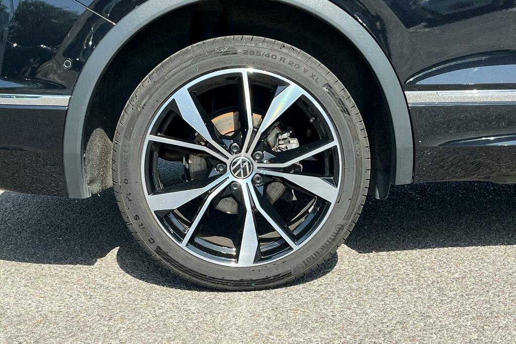 Volkswagen Tiguan Allspace 1.5 Tsi R-line Suv Dsg Black #5