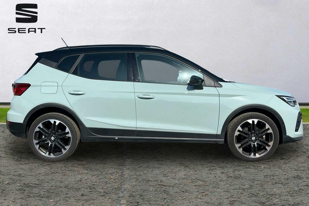 Seat Arona 1.0 Tsi Fr Sport Suv GJ26KNV Grey #4