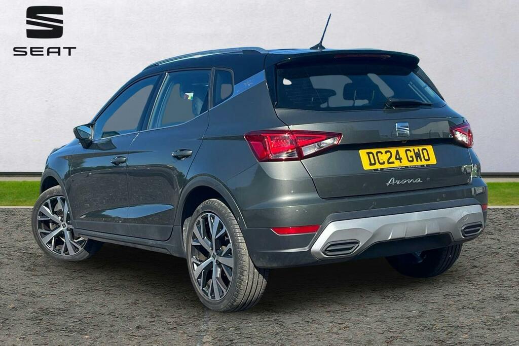 Seat Arona 1.0 Tsi Xperience Lux Suv Dsg DC24GWO Green #3