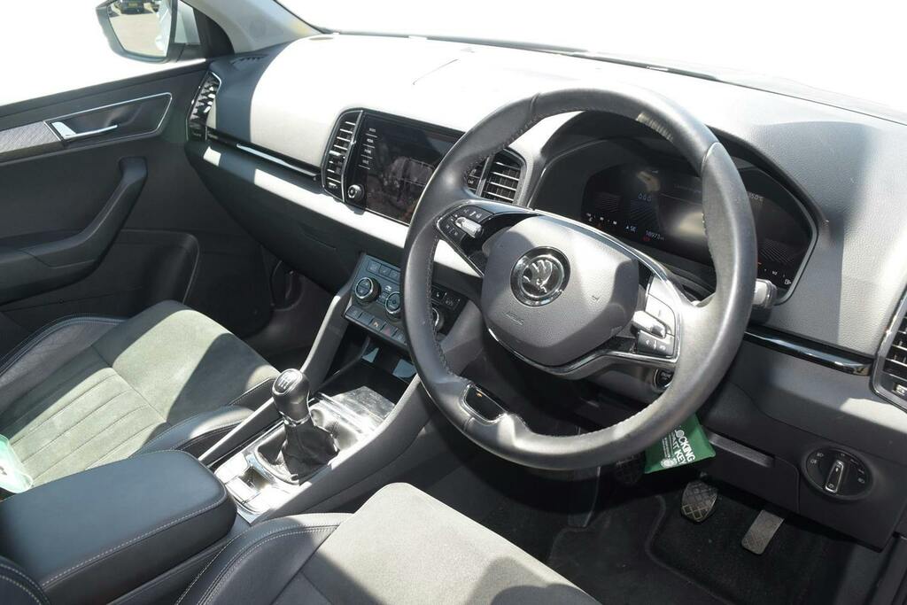 Skoda Karoq 2.0 Tdi Se L Suv Silver #6