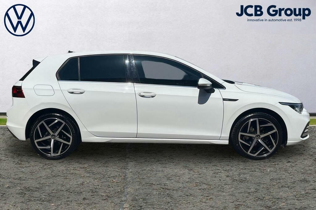 Volkswagen Golf 1.5 Tsi Style Hatchback GD72BCE White #4
