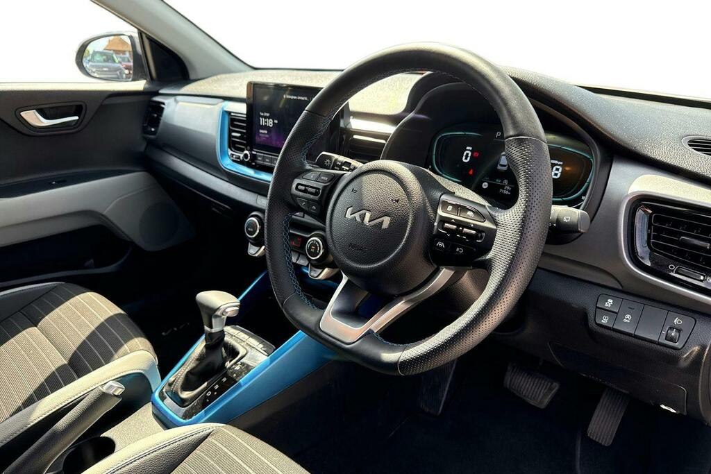 Kia Stonic 1.0 T Gdi Mhev Shadow Suv Hybrid Dct GD74BXL Grey #6