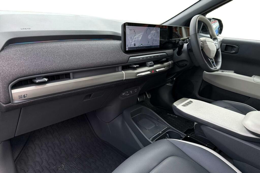 Kia EV3 81.4Kwh Gt Line S Suv GJ74YOV Grey #2