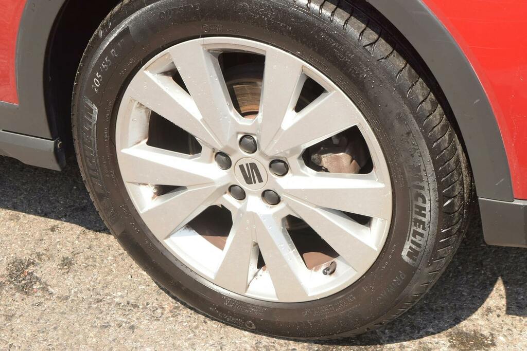 Seat Arona 1.0 Tsi Xperience Suv GK73EFO Red #5
