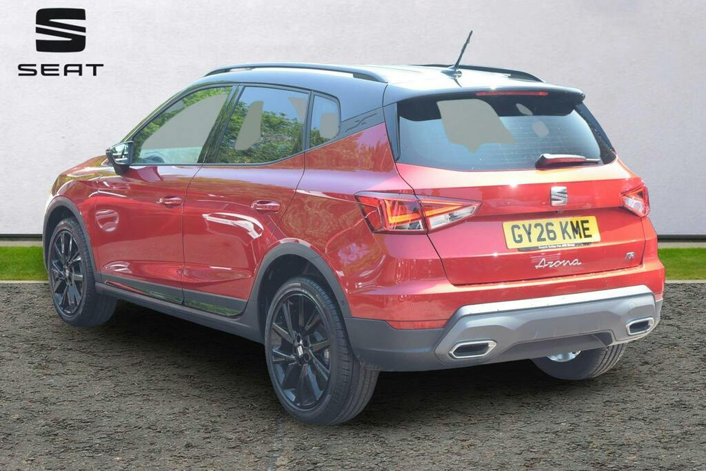 Seat Arona 1.5 Tsi Fr Black Edition Suv Dsg Red #3