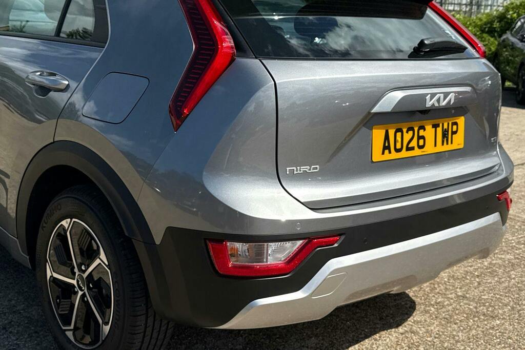 Kia Niro 1.6 Gdi Hybrid Aspire Dct 139 Grey #31