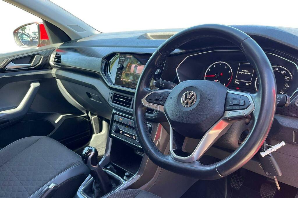 Volkswagen T-Cross 1.0 Tsi Sel Suv Red #6