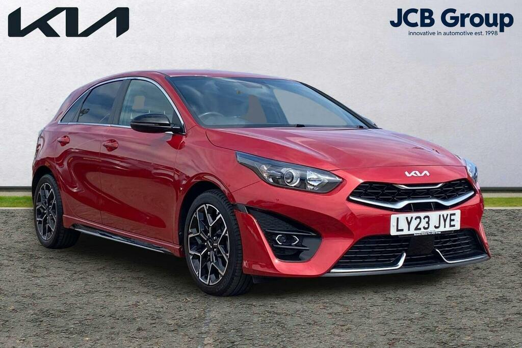 Kia Ceed 1.5 T Gdi Gt Line Hatchback Red