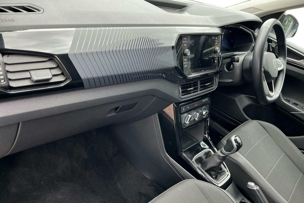Volkswagen T-Cross 1.0 Tsi Black Edition Suv RF73KKX White #2