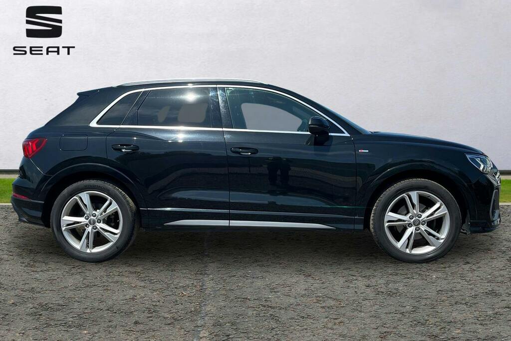 Audi Q3 1.5 Tfsi Cod 35 S Line Suv GF69XER Black #4
