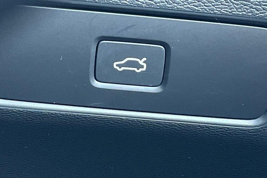 Volvo XC40 B3 P Plus Dark Grey #23