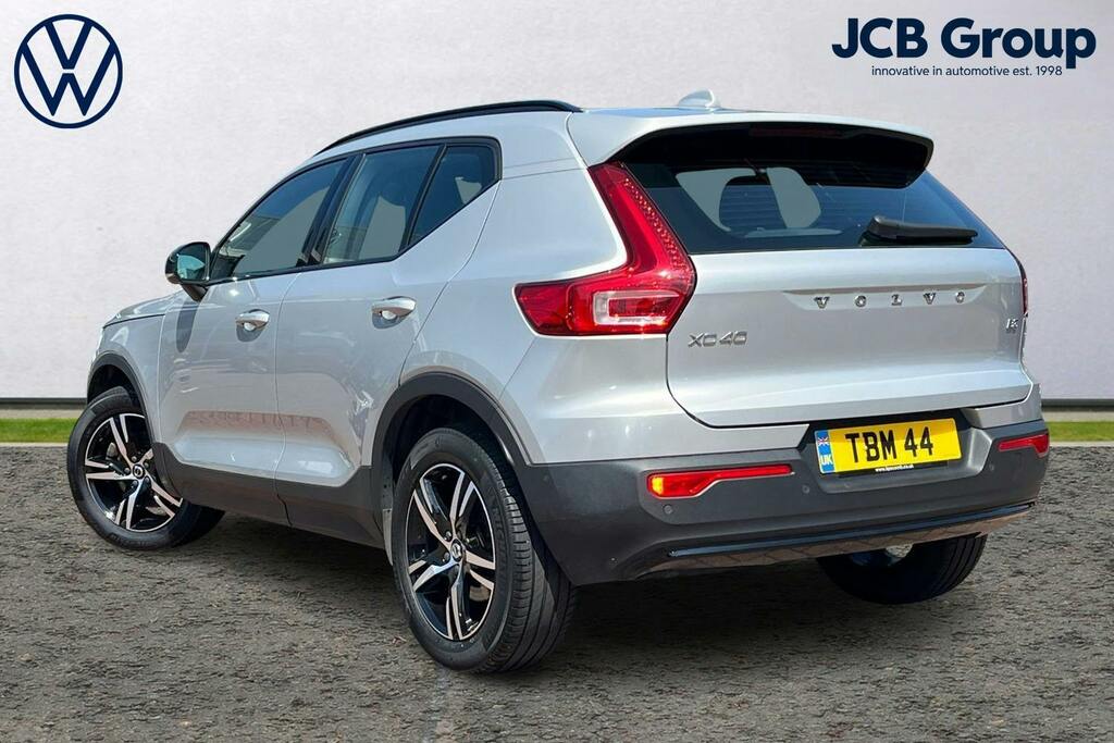 Volvo XC40 2.0 B3 Mhev Plus Dark Suv Hybrid Dct Au Silver #3