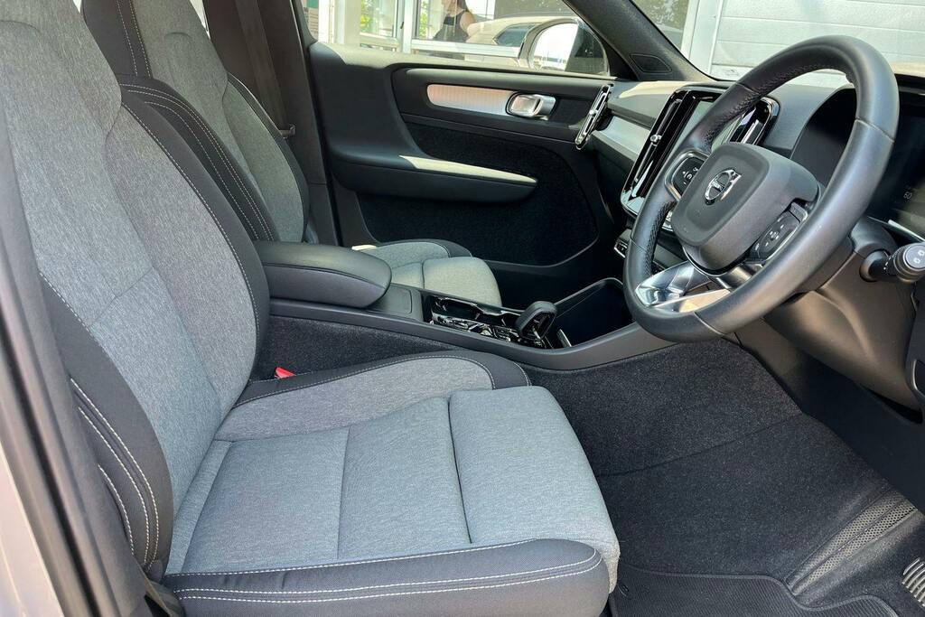Volvo XC40 B3 P Plus Dark Grey #20