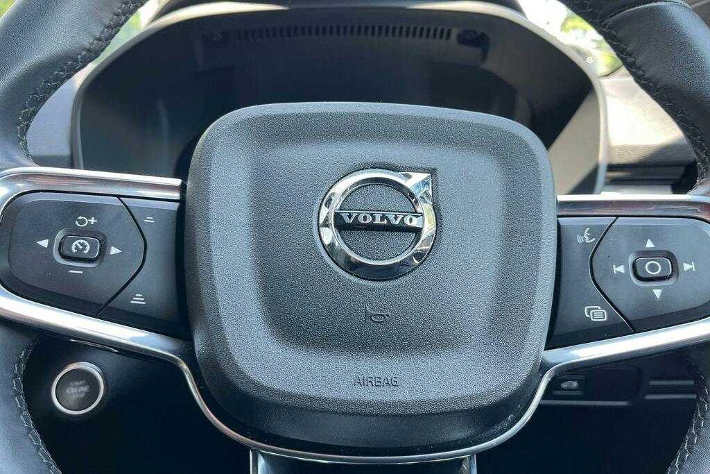Volvo XC40 B3 P Plus Dark Grey #30