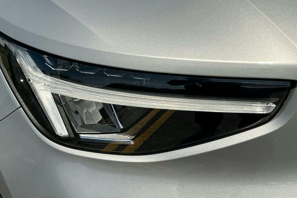 Volvo XC40 B3 P Plus Dark Grey #26