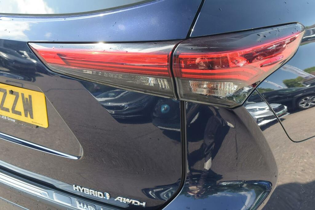 Toyota Highlander Excel Red #33