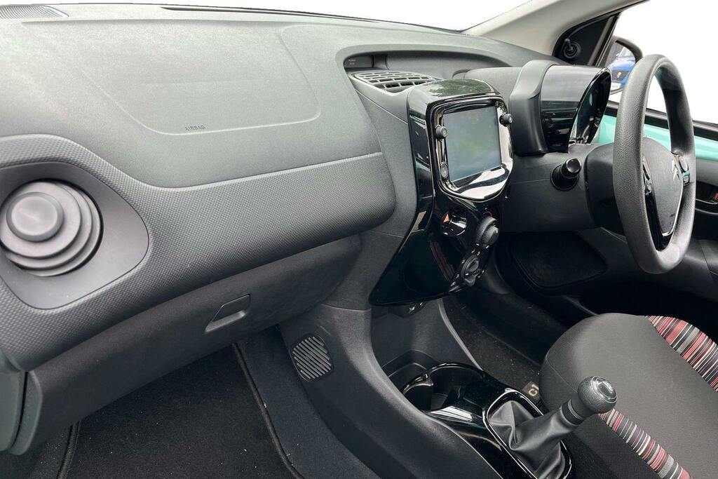 Citroen C1 1.0 Vti Feel Hatchback Green #2
